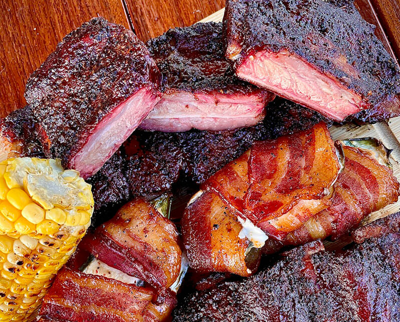 Baby Back ribs de bœuf fumés au barbecue
