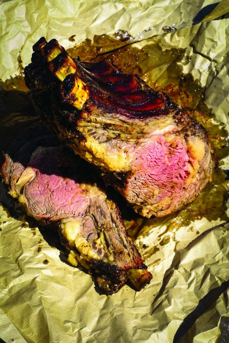 Carré de côtes de boeuf fumé, sauce rémoulade