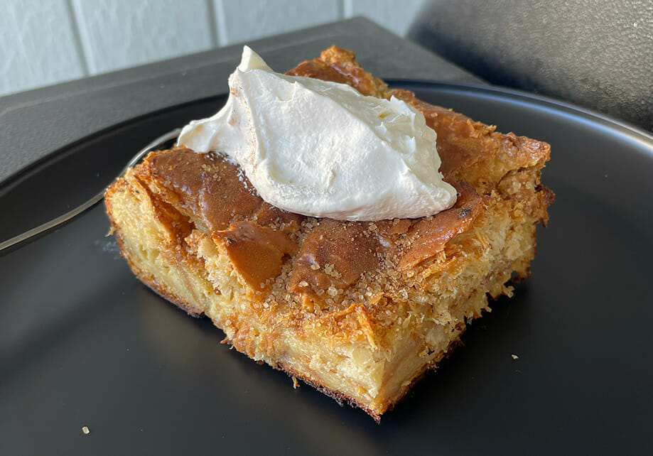 Bread Pudding à la Cannelle au barbecue