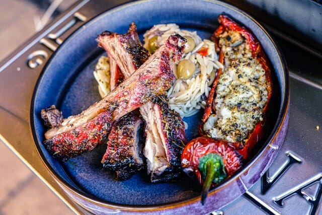Ribs d’agneau à la grecque au barbecue