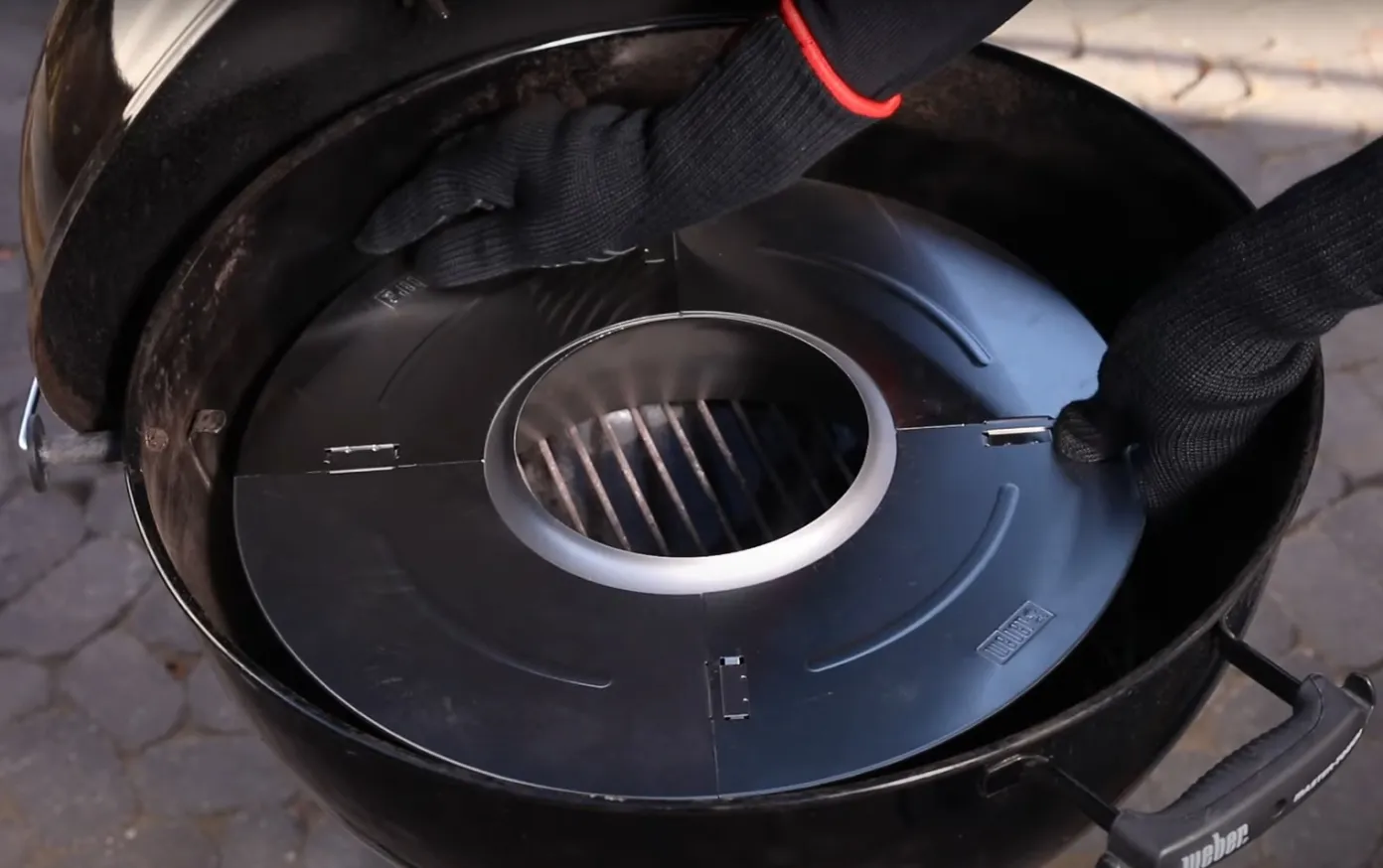 Weber sort le "Weber Charcoal Heat Controller" pour tous les Kettle 57cm.